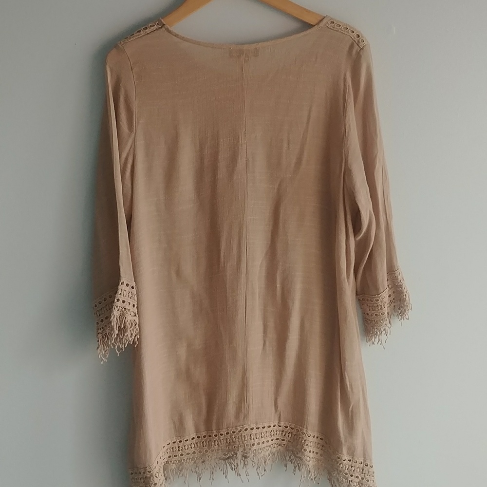 Cal Style Top - Picture 6 of 7